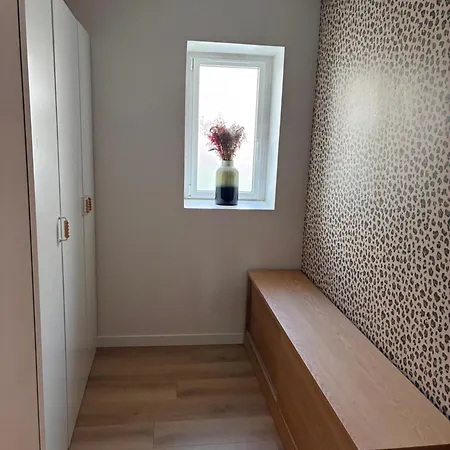 Maison De Village, Jardin, Vue Pyrenees - 8 Pers *